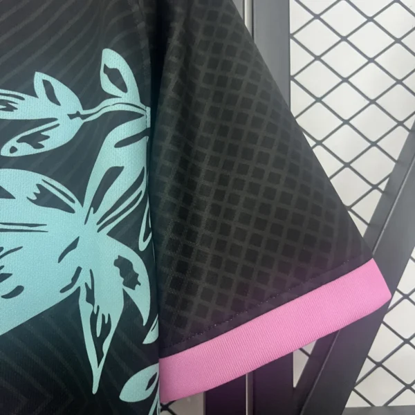 Inter Milan Snake Pink Football Shirt 2025/2026 details