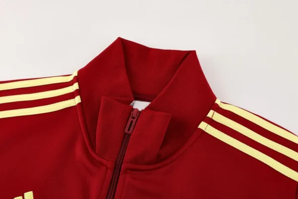 AS Roma Tracksuit Football Shirt 2024/2025 details 2