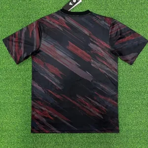 Bayern Munich Negro Rojo Training Football Shirt 2025/2026 back