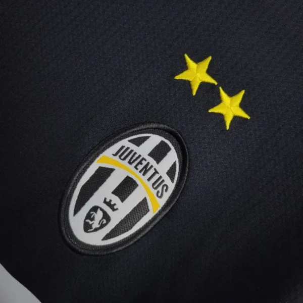 Juventus Home Football Shirt 2012/2013 details