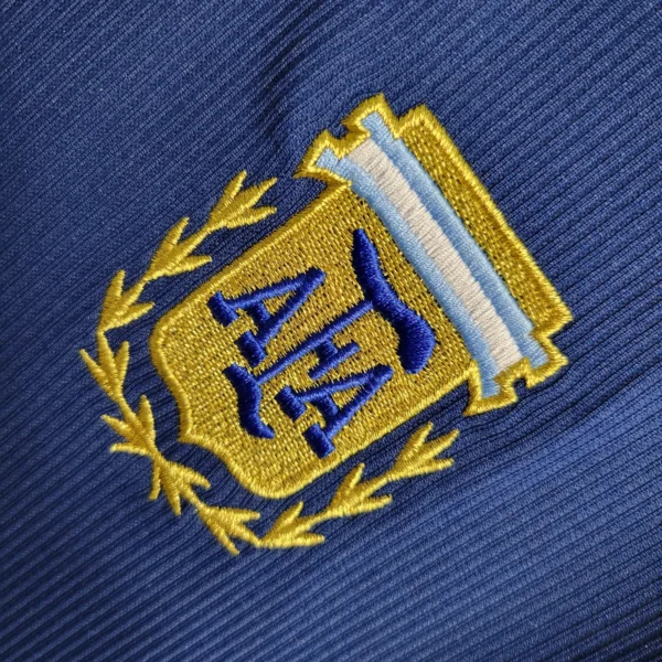 Argentina Away Football Shirt 1998:1999 Crest
