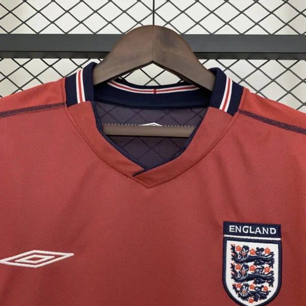 England Away Football Shirt 2002:2003 Detail