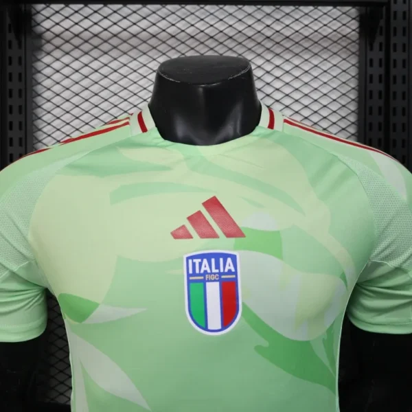 Italy Green Away Football Shirt 2025:2026 Detail