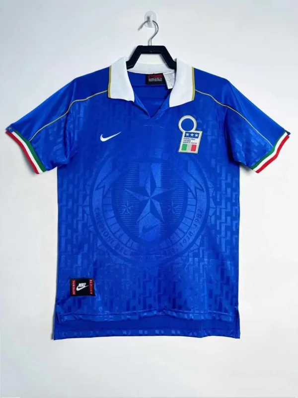 Italy Home Football Shirt 1995:1996