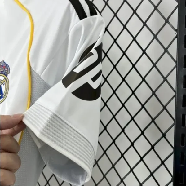 Real Madrid Home Football Shirt 2025/2026 Detail