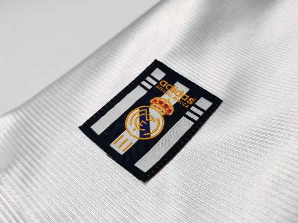 Real Madrid Home Football Shirt 1998/1999 details 2