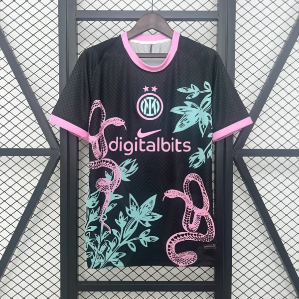 Inter Milan Snake Pink Football Shirt 2025/2026