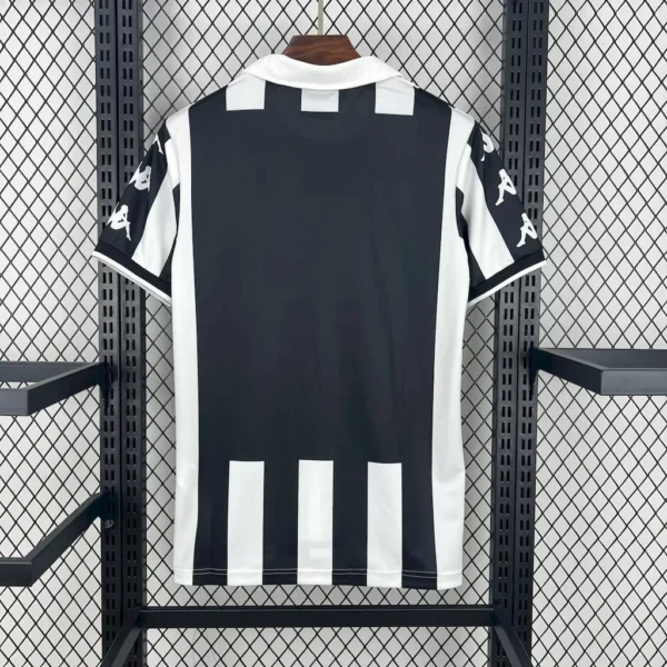 Juventus Home Football Shirt 1999/2000 back
