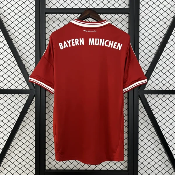 Bayern Munich Home Football Shirt 2013/2014 back