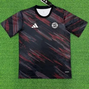 Bayern Munich Negro Rojo Training Football Shirt 2025/2026