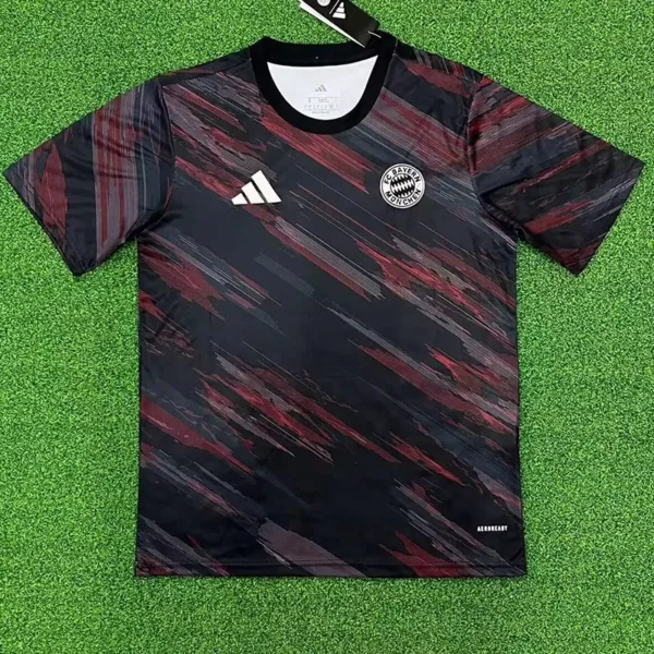 Bayern Munich Negro Rojo Training Football Shirt 2025/2026