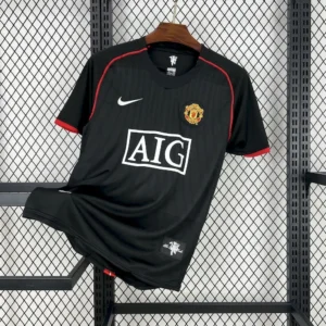Manchester united classics training kit 05-06 front