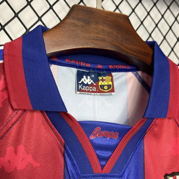FC Barcelona Home Football Shirt 1995:1997 Detail