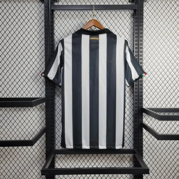 Juventus Home Football Shirt 2010:2011 Back