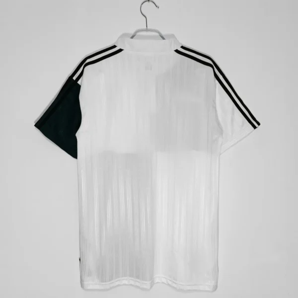 Liverpool Away Football Shirt 1995:1996 Back
