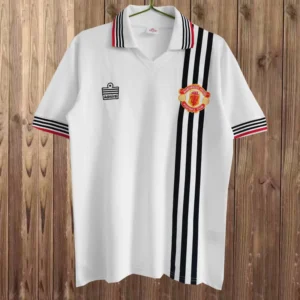 Manchester United Away Football Shirt 1977 front